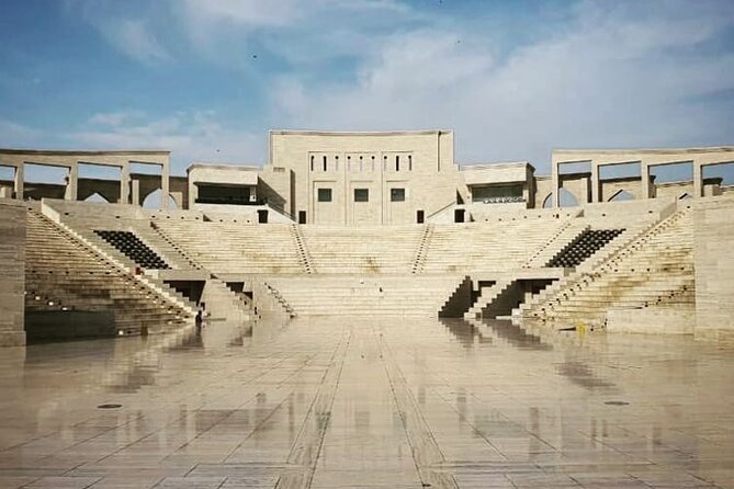 4 Hours-Doha City Private Tour from AirPort/ Hotel - Lusail: seeing a new city take shape