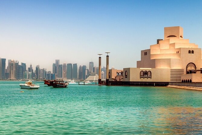 City Tour In Doha || Souq Waqif || Courniche || The Pearl,Katara - Katara Cultural Village: art, architecture, and public space
