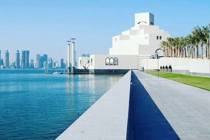 Doha, 4 Hours Guided City tour Pickup from Airport Or Hotel - Finishing among the marinas of The Pearl