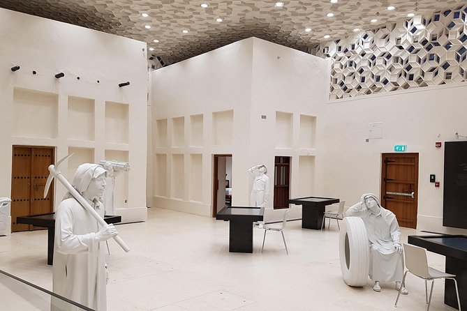 Doha Express City Tour With or Without Local meal - The Pearl Island and Doha’s polished side