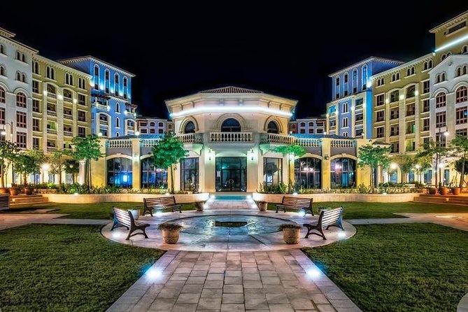 Doha: Guided City Tour with Airport and Hotel Pickup - What the guides add to a short tour