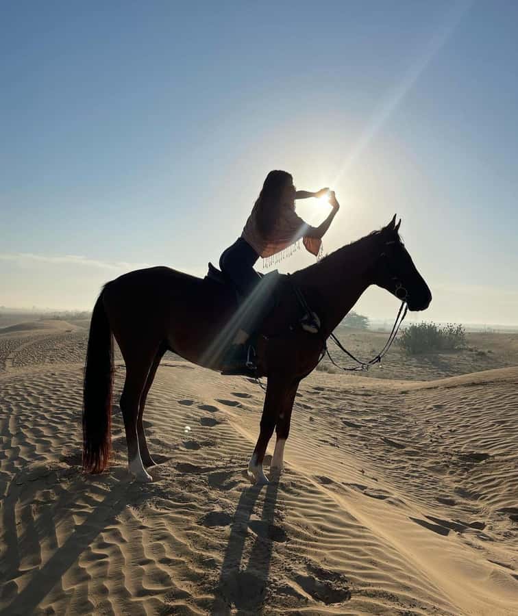 Doha : Horse Riding Tour With Transfer - What the guides add to the ride