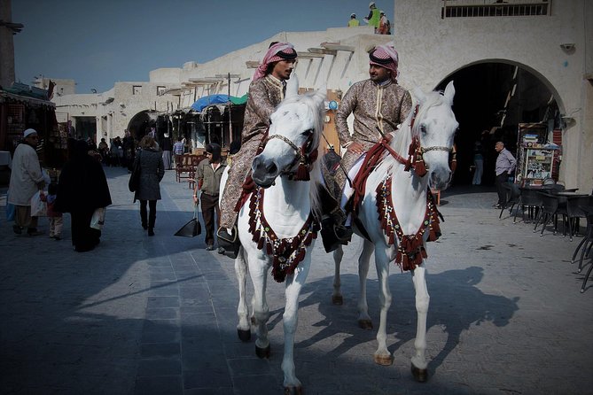 Doha: Iconic Sights, Culture & Museum of Islamic Art Tour - Guides can make or break the experience