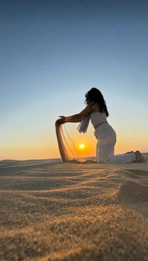 Doha: inland sea Tour With Dune Bashing &Sandboarding fun - Key points at a glance