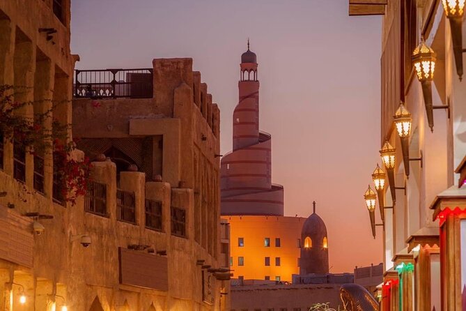 Doha Night City Tour | Souq Waqif | National Museum | The Pearl | Katara Village - Why nighttime is the right time for this Doha tour