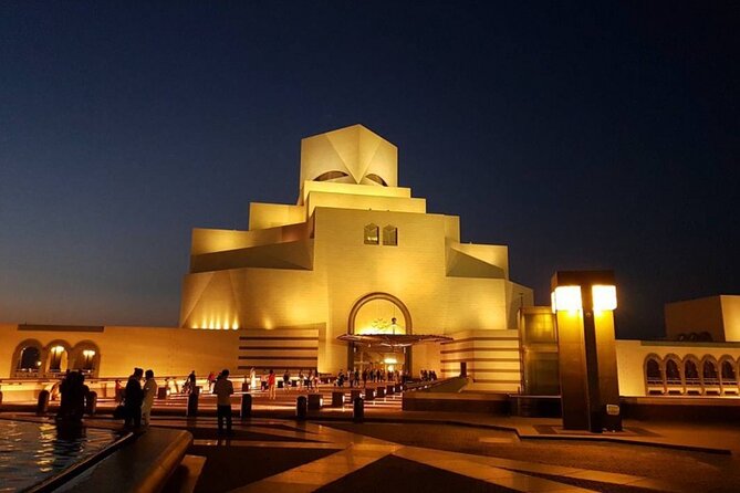 Doha: Night City Tour to Souq Waqif, Katara, and Pearl-Qatar - Why this four-hour route works for a Doha stopover