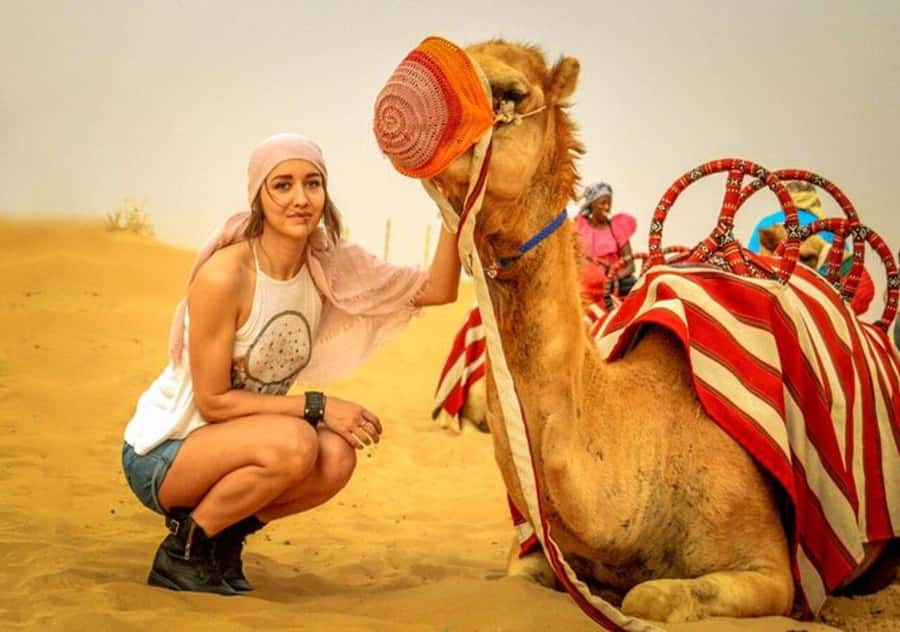 Doha: Overnight Desert Camping With BBQ Dinner & Breakfast - Sealine Beach and the start of the dunes