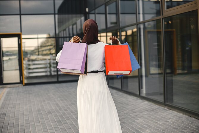 Doha-Private Shopping Tour - What your private guide adds