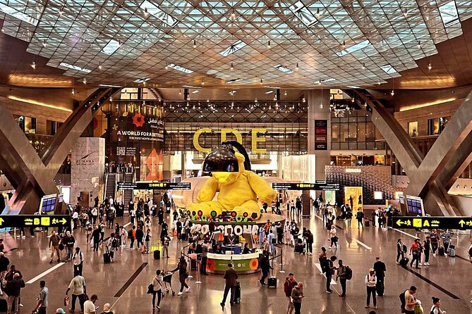 Doha, Qatar : Private Airport Transfer 24/7 - Child Seats and Family Comfort