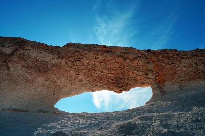 Doha: West Coast Tour ,Richard Serra Sculpture, Zekreet - Zekreet Fort and the older traces of the area