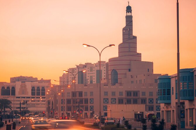 Experience Doha City tour with Local Guide and Dhow Ride - The Corniche: a short stop with big views