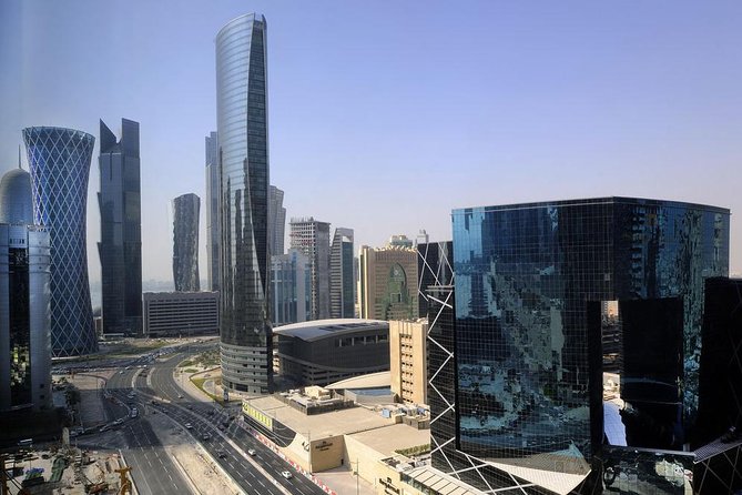 Explore Doha City In 4 hrs - Pearl Island: modern Doha in twenty minutes