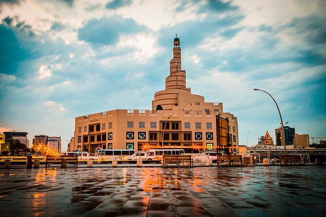 Grand Doha City Tour - The National Museum and its desert-rose design