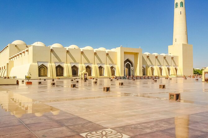 Half Day City Tour for Layover and Transit from Doha Airport - The Corniche: 15 minutes beside Doha Bay