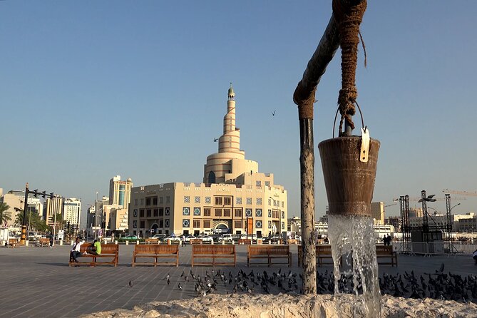 Half Day Doha City Tour with Lunch or Dinner - What the guide adds to the experience