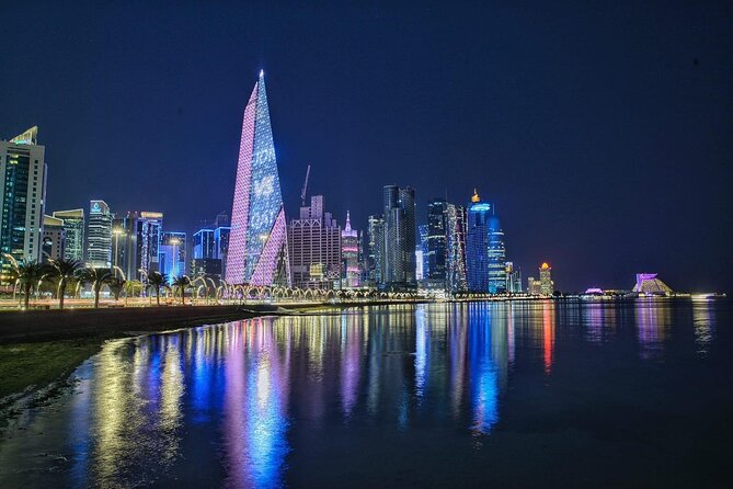 Layover Doha/Doha Transit Tour from Hamad International Airport - The Pearl-Qatar: a polished waterfront development
