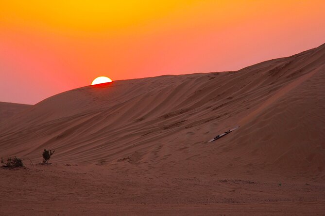 No Rush Desert Safari: 6-Hour Adventure & Inland Sea Relaxation - Khor Al Adaid and the changing light