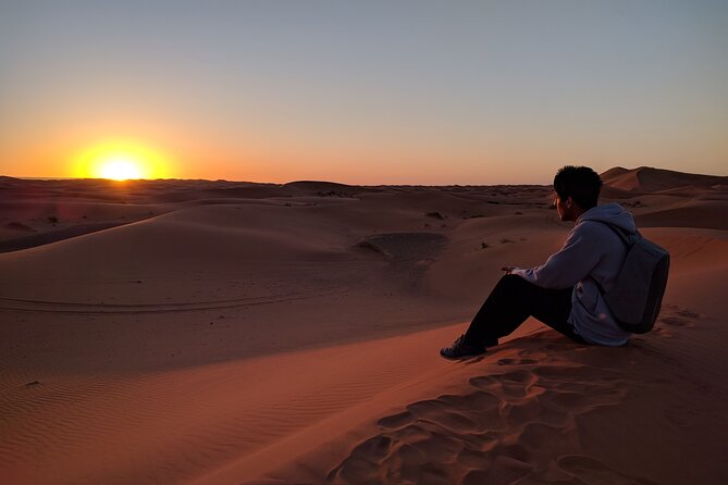 No Rush Desert Safari: 6-Hour Adventure & Inland Sea Relaxation - Important limits for families and active visitors