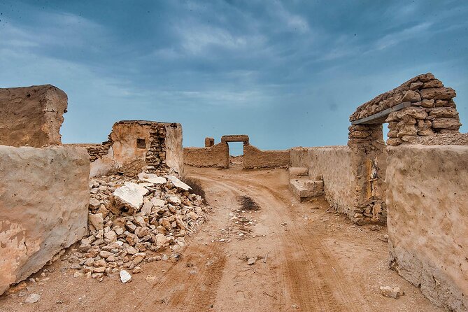 North of Qatar Tour - Al Zubarah Fort and the archaeological site