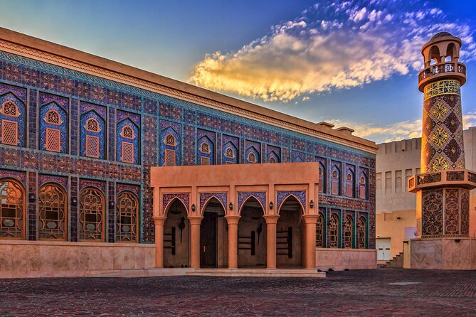 Private City Tour of Doha |Souq Wagif,Corniche,The pearl, Katara - One hour in Souq Waqif