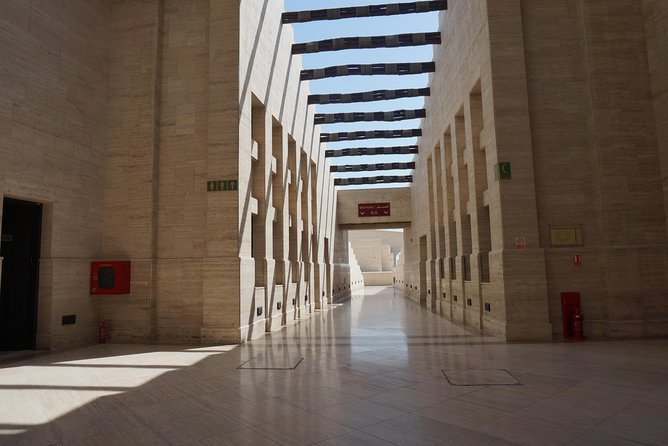 Private Doha Express Tour - The Corniche: a short waterfront finish