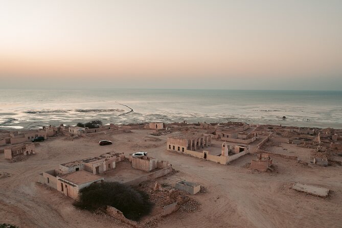 Private North Qatar Adventure: Discover Hidden Gems & Wonders! - Al Jumail and the best chance for quiet scenery