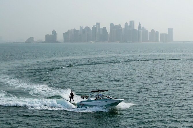 Private Wakesurfing or Wakeboarding along Doha's skyline - Key points to know before you book