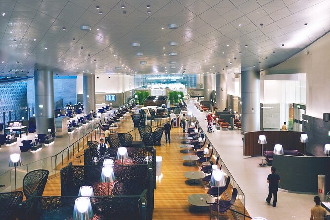 Qatar: Doha Hamad International Airport (DOH) Al Maha Lounge - Key points at a glance