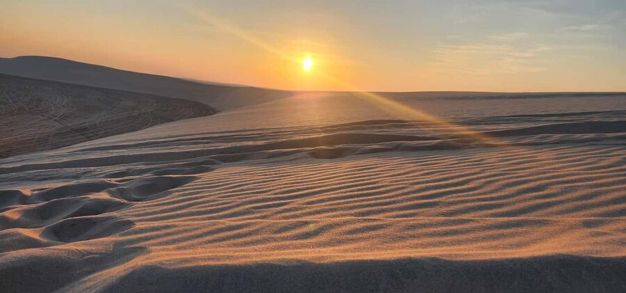Sunrise or Sunset desert Safari with Sandboarding in Qatar - Flexible Booking for a Simple Desert Day