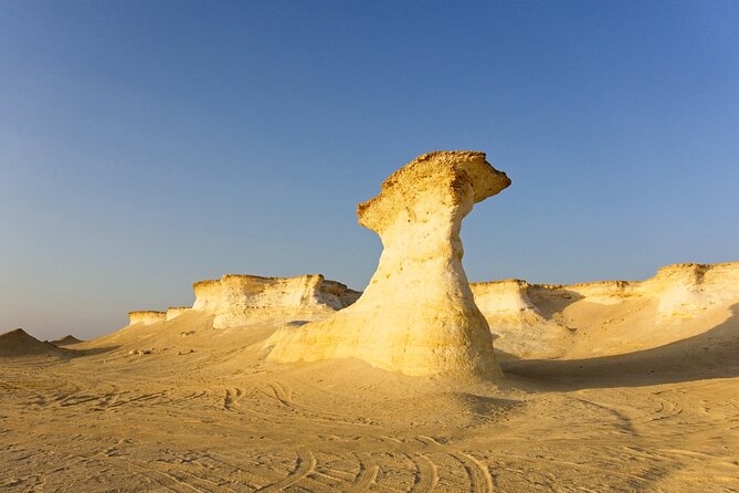 West of Qatar Tour || Richard Serra || Mushroom Rock Formation - Richard Serra’s four steel plates in Brouq
